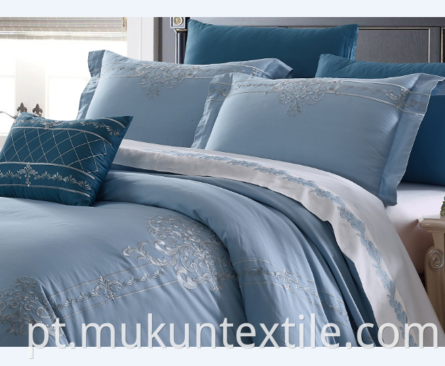  Cotton Embroidery Bedding Set